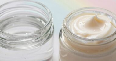 hydration versus moisturization difference