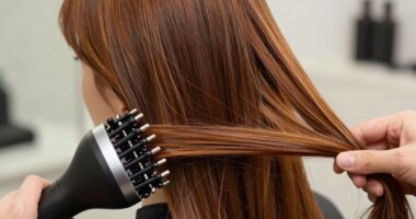 preventing long hair tangles