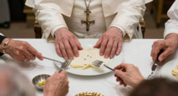Pope Leo shares meal with vulnerable guests at Castel Gandolfo